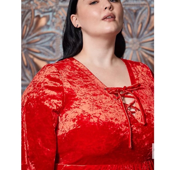 Torrid Red Devil Asymmetrical Costume size 1XL - Picture 3 of 5